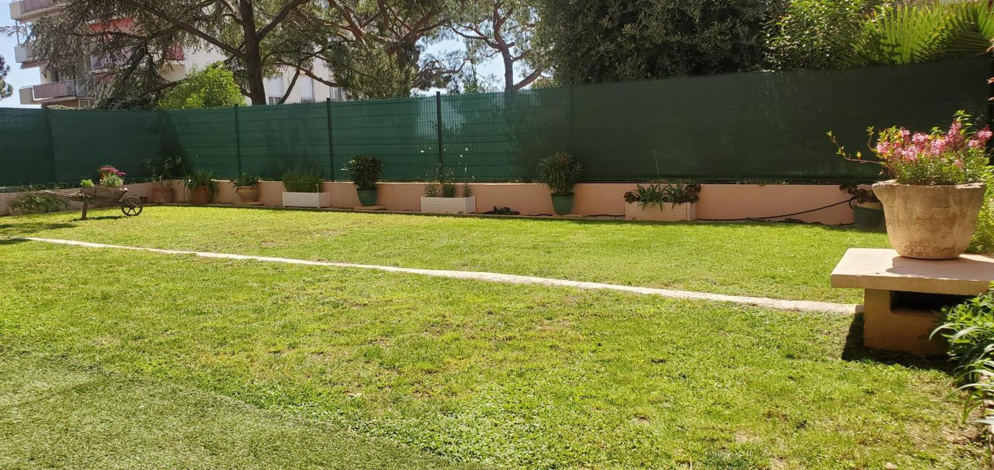 Superbe Rez De Jardin Dans Residence Au Calme Nice Ngoại thất bức ảnh